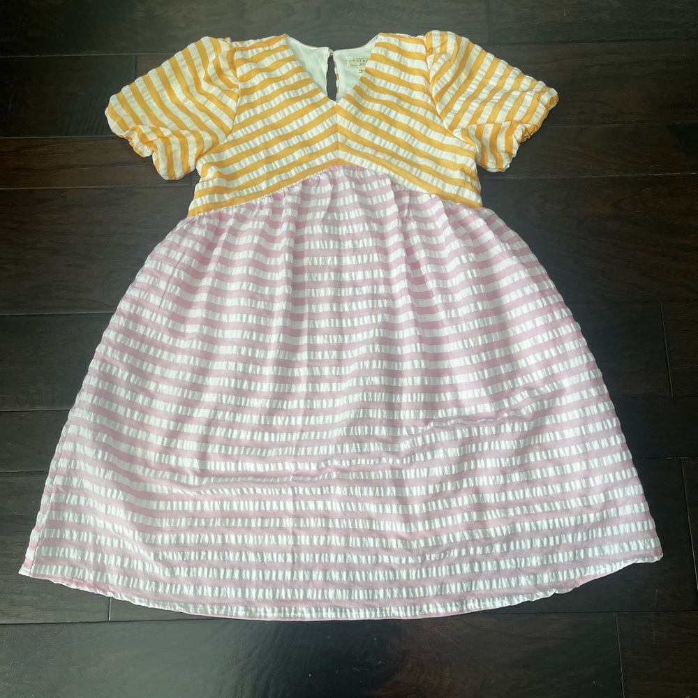 Hayden Girls Textured Seersucker Dress; Size Large
